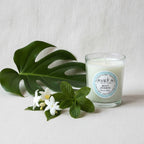 Bougie parfumée Tahiti Candles Mint Jasmin 80g en pot de verre avec feuilles de menthe et fleurs de jasmin