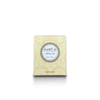 Boîte de bougie parfumée Tahiti Candles Vanilla 80g avec motifs polynésiens beiges et crème